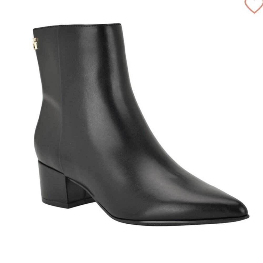 Tommy Hilfiger Women's Wendzy Block Heel Booties Black 7M *Flaw